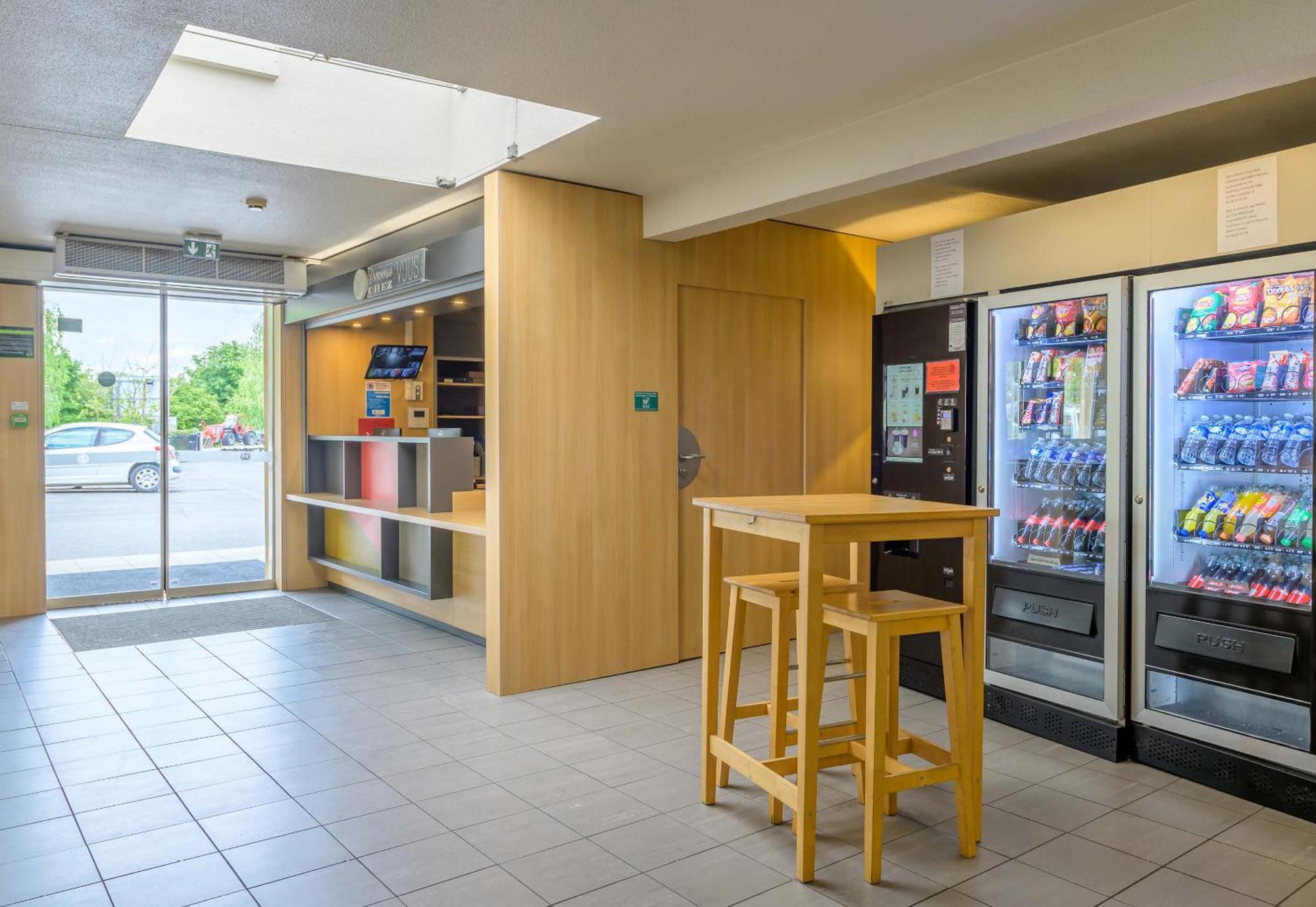 B&B Hotel Marne-La-Vallee Bussy-Saint-Georges Exterior photo